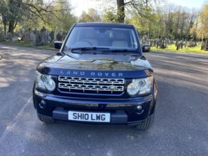 2010 Land Rover Discovery 4 3.0 Td V6 Hse in Blue — image 3