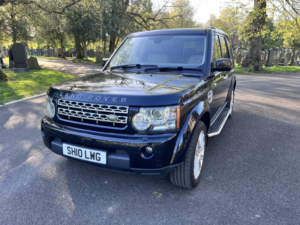 2010 Land Rover Discovery 4 3.0 Td V6 Hse in Blue — image 4