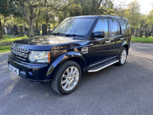 2010 Land Rover Discovery 4 3.0 Td V6 Hse in Blue — image 5