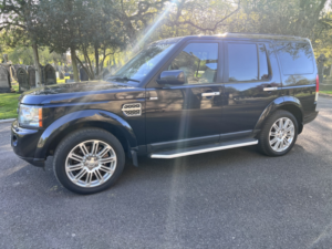 2010 Land Rover Discovery 4 3.0 Td V6 Hse in Blue — image 6