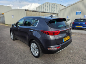 2017 Kia Sportage 1.6 T-Gdi Gt-Line AWD Euro 6 5dr in Grey — image 4