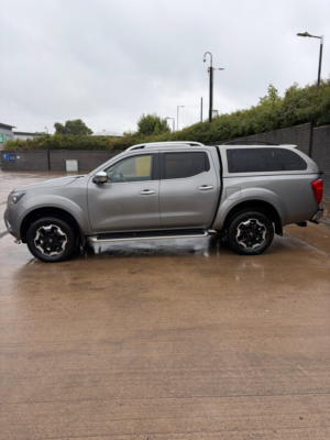 2020 Nissan Navara 2.3 Dci Tekna Pickup Double Cab 4dr Diesel Auto 4WD Euro 6 (190 Ps) in Grey — image 2