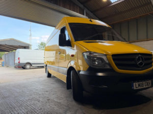 2018 Mercedes-Benz Sprinter 2.1 314 Cdi Rwd L3 H3 5dr in Yellow — image 2