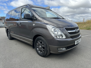 2012 Hyundai I800 2.5 Crdi Style in Grey — image 2