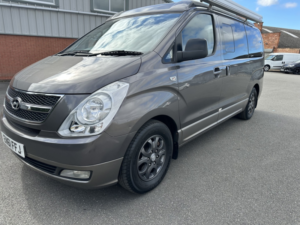 2012 Hyundai I800 2.5 Crdi Style in Grey — image 3