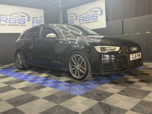 2016 Audi S3 2.0 Tfsi in Black — image 5