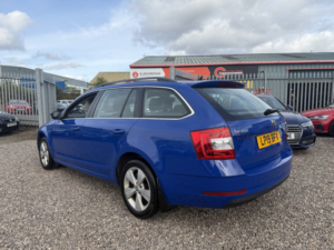 2019 Skoda Octavia 1.0 Tsi Se Technology in Blue — image 4