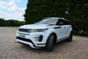 2020 Land Rover Range Rover Evoque 2.0 D180 R-Dynamic Se in White — image 2
