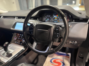 2019 Land Rover Range Rover Evoque 2.0 D180 S Auto 4WD Euro 6 (s/s) 5dr in Black — image 2