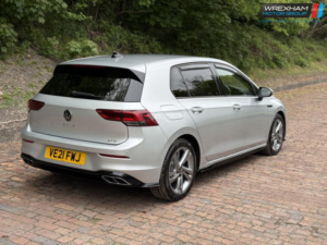 2021 Volkswagen Golf 1.5 Etsi Mhev R-Line in Silver — image 4