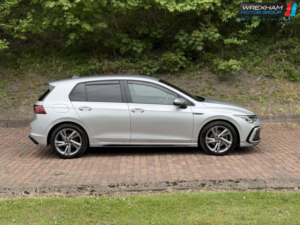 2021 Volkswagen Golf 1.5 Etsi Mhev R-Line in Silver — image 5