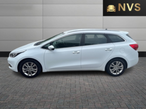 2014 Kia Ceed 1.6 Crdi Ecodynamics 2 in White — image 4