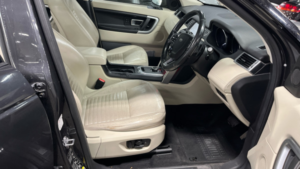 2018 Land Rover Discovery Sport Td4 Hse Luxury in Grey — image 2