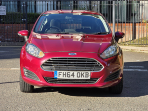 2015 Ford Fiesta 1.25 Style Euro 5 3dr in Multicolour — image 2