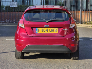 2015 Ford Fiesta 1.25 Style Euro 5 3dr in Multicolour — image 5