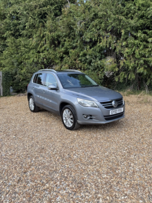2010 Volkswagen Tiguan 2.0 Tdi Sport in Grey — image 5