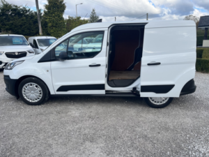 2021 Ford Transit Connect 1.5 Transit Connect Leader Van 200 L1 1.5l Ecoblue 75ps Fwd 6 Speed Manual in White — image 6