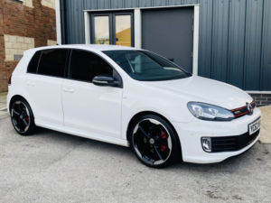 2012 Volkswagen Golf 2.0 Tsi Gti Edition 35 DSG Auto , 4 Doors in White — image 2