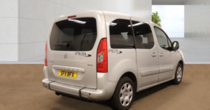 2011 Peugeot Partner Tepee 1.6 Hdi Tepee S 5dr in Silver — image 6