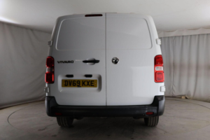 2019 Vauxhall Vivaro 2.0 Turbo D 3100 Edition L2 H1 Euro 6 (s/s) 5dr in White — image 5