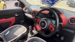 2014 Renault Twingo 0.9 Dynamique Energy Tce 90 Stop & Start Red 5dr Lowmiles+lowtax+12 Stamps in Red — image 5