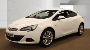 2014 Vauxhall Astra Gtc 1.4t Sri Euro 5 (s/s) 3dr in White — image 4