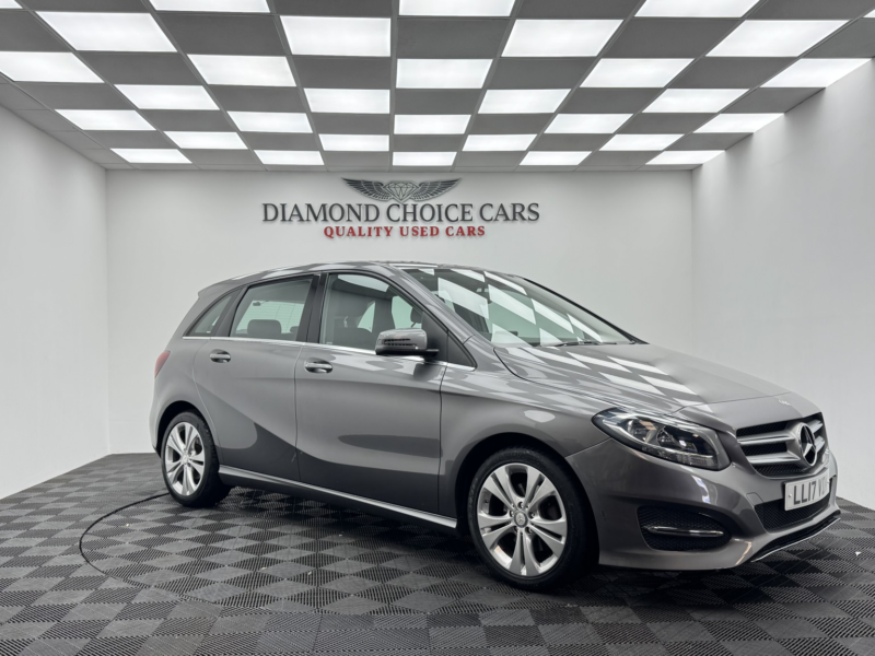 2017 Mercedes-Benz B Class 2.1 B200d Sport in Grey — image 1