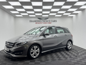 2017 Mercedes-Benz B Class 2.1 B200d Sport in Grey — image 3