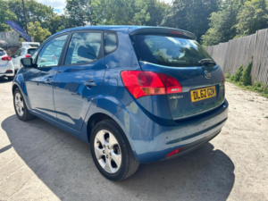 2013 Kia Venga 1.4 Ecodynamics 2 Euro 5 (s/s) 5dr in Blue — image 5