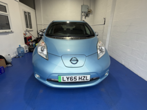 2015 Nissan Leaf 24kwh Acenta+ in Blue — image 3