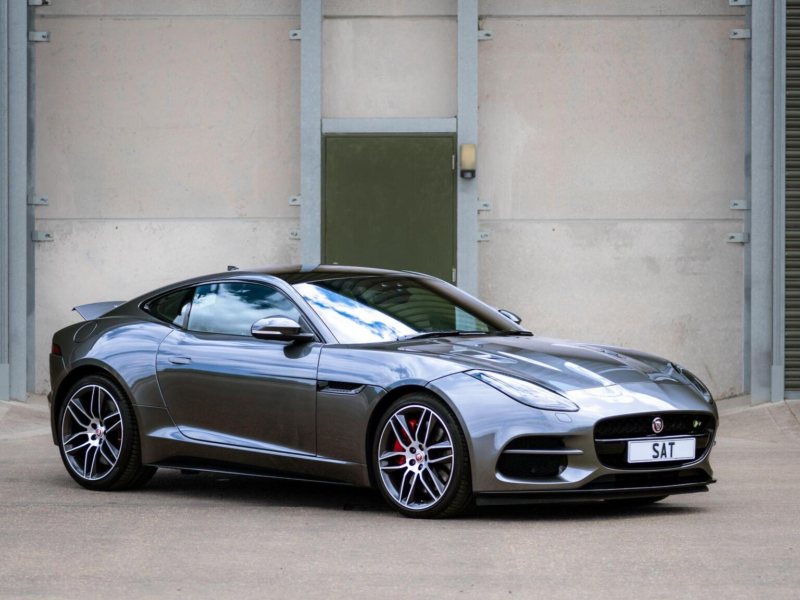 2018 Jaguar F-Type 5.0 V8 R Auto AWD Euro 6 (s/s) 2dr in Grey — image 1