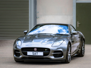 2018 Jaguar F-Type 5.0 V8 R Auto AWD Euro 6 (s/s) 2dr in Grey — image 5