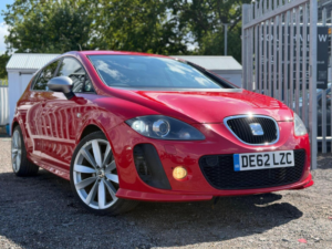 2012 SEAT Leon 2.0 Tdi Cr Fr+ Supercopa Euro 5 5dr in Red — image 2