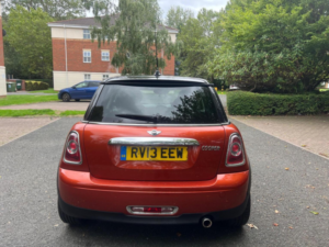 2013 MINI Hatch 1.6 Cooper Euro 5 (s/s) 3dr in Orange — image 5