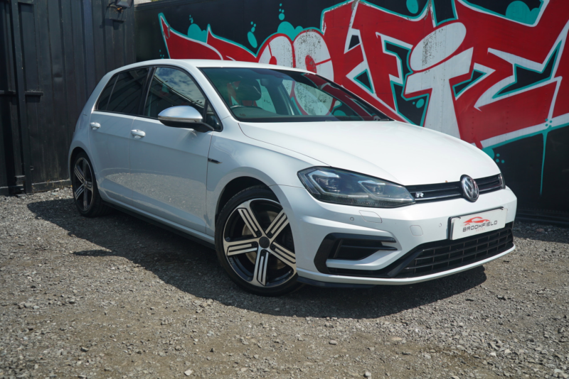 2017 Volkswagen Golf 2.0 Tsi Bluemotion Tech R Hatchback 5dr Petrol DSG 4motion Euro 6 (s/s) (310 Ps) in Silver — image 1