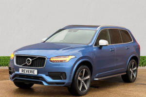 2018 Volvo Xc90 2.0h T8 Twin Engine 10.4kwh R-Design SUV 5dr Petrol Plug-In Hybrid Auto 4WD Euro 6 (s/s) (390 Ps) in Blue — image 3