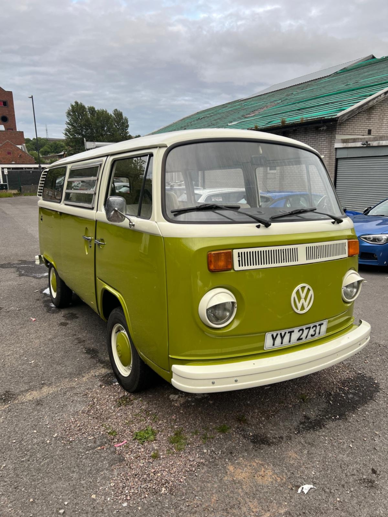 1979 Volkswagen Transporter 1.6 - VW Bus in Green — image 1