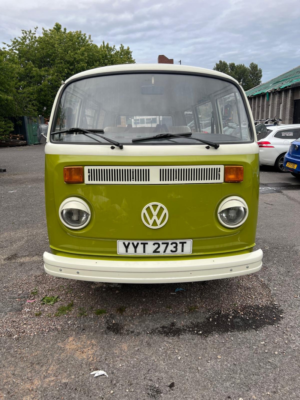 1979 Volkswagen Transporter 1.6 - VW Bus in Green — image 2