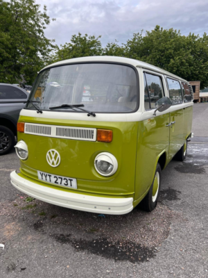 1979 Volkswagen Transporter 1.6 - VW Bus in Green — image 3