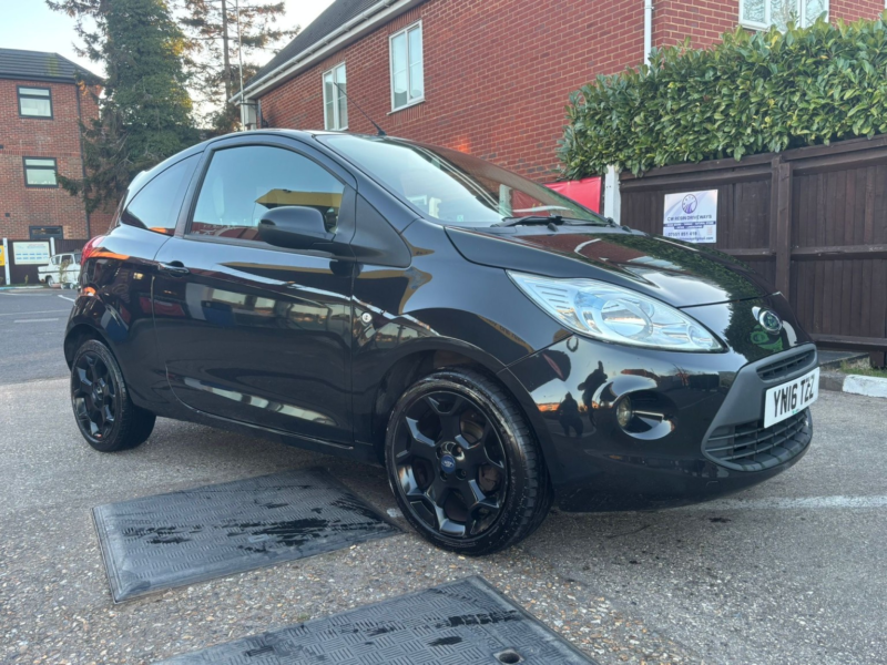 2016 Ford Ka 1.2 Zetec Black Edition in Black — image 1