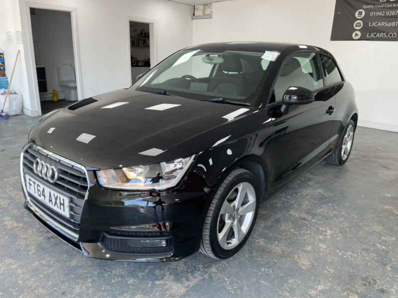 2015 Audi A1 1.6 Tdi Sport in Black — image 1