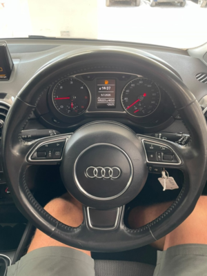 2015 Audi A1 1.6 Tdi Sport in Black — image 3