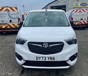 2023 Vauxhall Combo 1.5 Turbo D 2300 Pro in White — image 2
