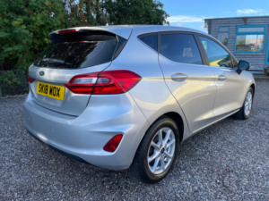 2018 Ford Fiesta 1.0t Ecoboost Zetec Euro 6 (s/s) 5dr in Silver — image 3