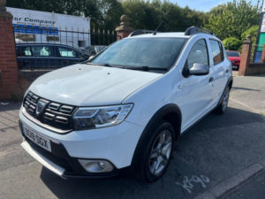 2018 Dacia Sandero Stepway 0.9 Tce Laureate Euro 6 (s/s) 5dr in White — image 2