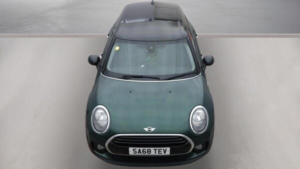 2018 MINI Clubman 2.0 Cooper D Auto Euro 6 (s/s) 6dr in Green — image 4