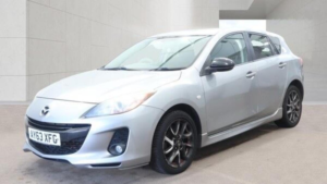 2013 Mazda Mazda3 1.6 Venture Euro 5 5dr in Silver — image 4