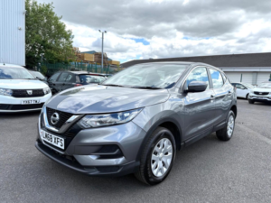 2018 Nissan Qashqai 1.5 Dci Visia Euro 6 (s/s) 5dr in Grey — image 3