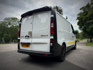2017 Renault Trafic 1.6 Sl27 Dci 120 Business Euro 6 in White — image 5