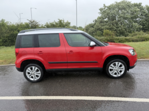 2014 Skoda Yeti 2.0 Tdi Elegance in Red — image 2